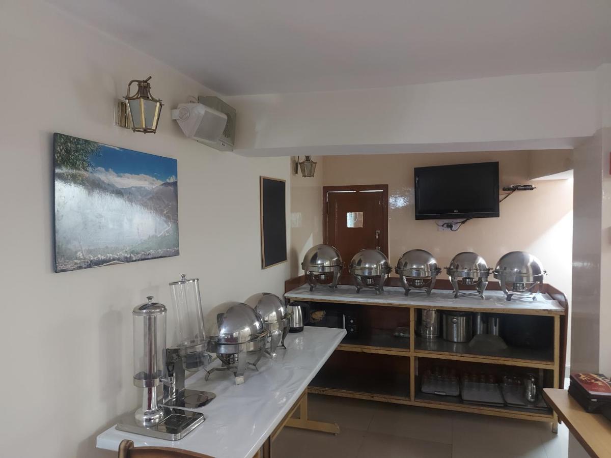 Brightland Hotel Shimla Bagian luar foto