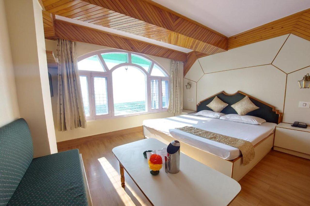 Brightland Hotel Shimla Bagian luar foto